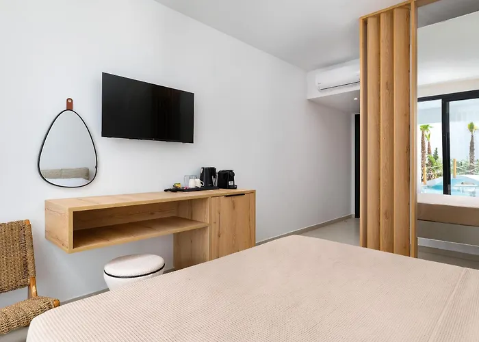 Martini Boutique Jalisos